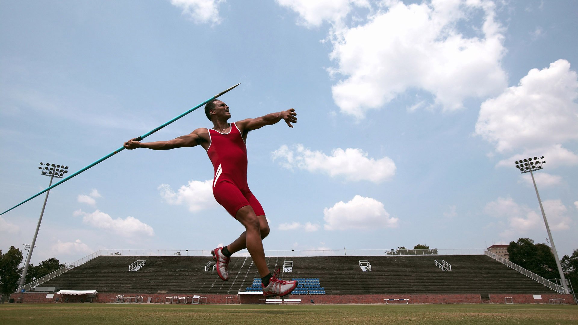 九游娱乐网页版-车手生活：他们在比赛之外的故事，车手故事第七期